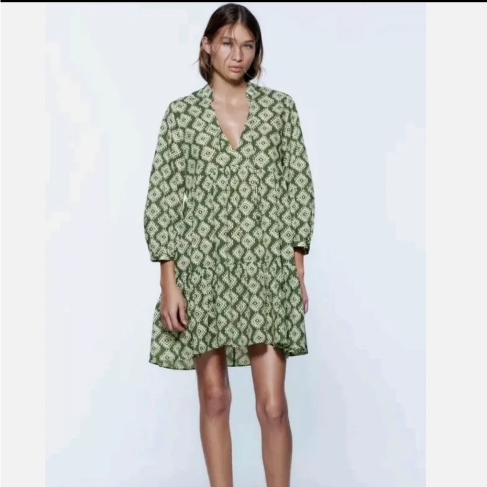 Zara Green Boho Oversized Cream Geometric Print Tiered Babydoll Dress Medium